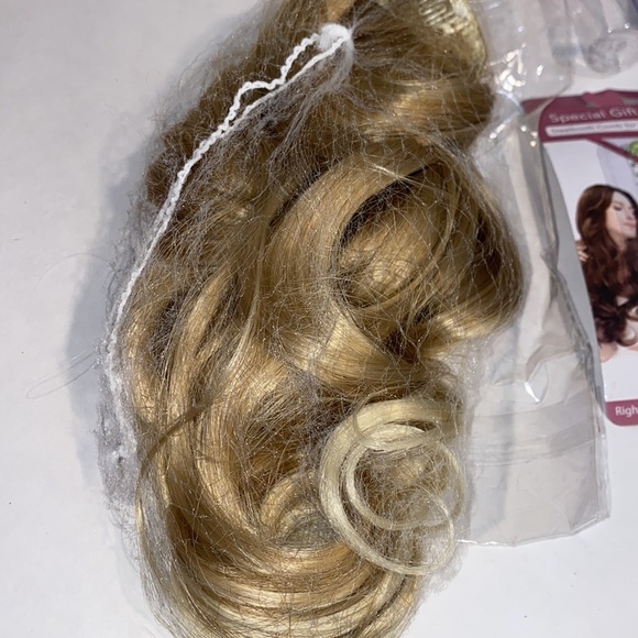 COPY - New 20” clip in extensions from Amazon - Picture 3 of 7